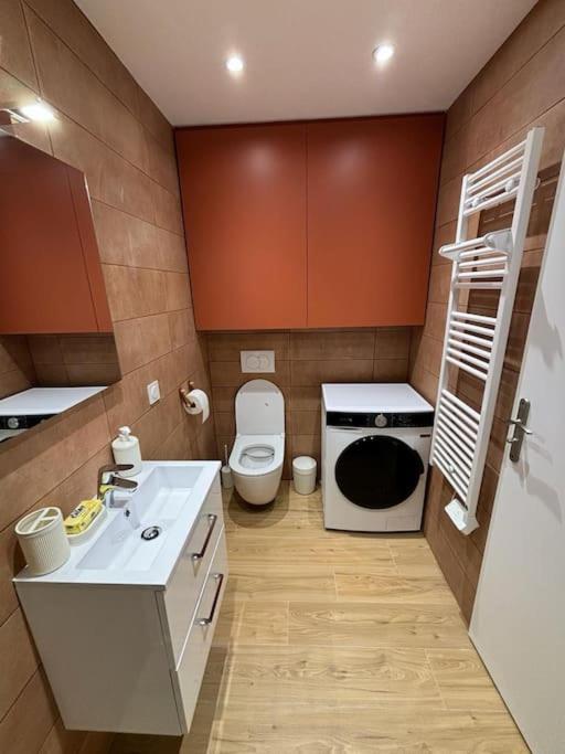 Charmante Maison Bord De Marne Holiday home *