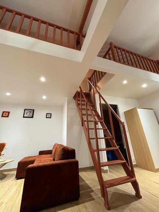 Holiday home Charmante Maison Bord De Marne *