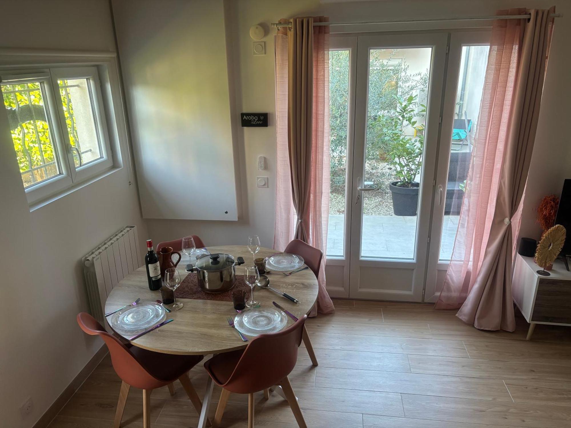 Charmante Maison Bord De Marne Holiday home Maisons-Alfort